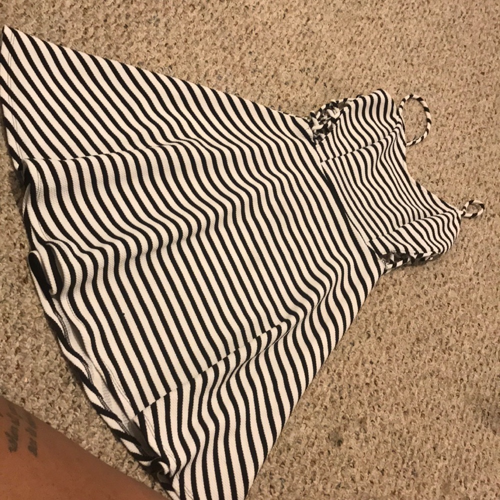 H&M black and white stripped size S